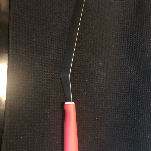 Cake Boss offset cake spatula/spreader - Picture 3 of 3